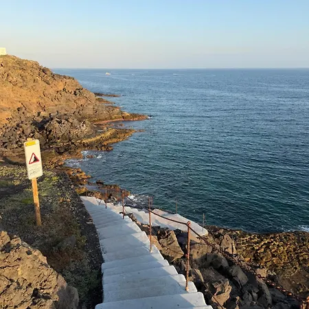 La Favorita Puerto del Carmen (Lanzarote)